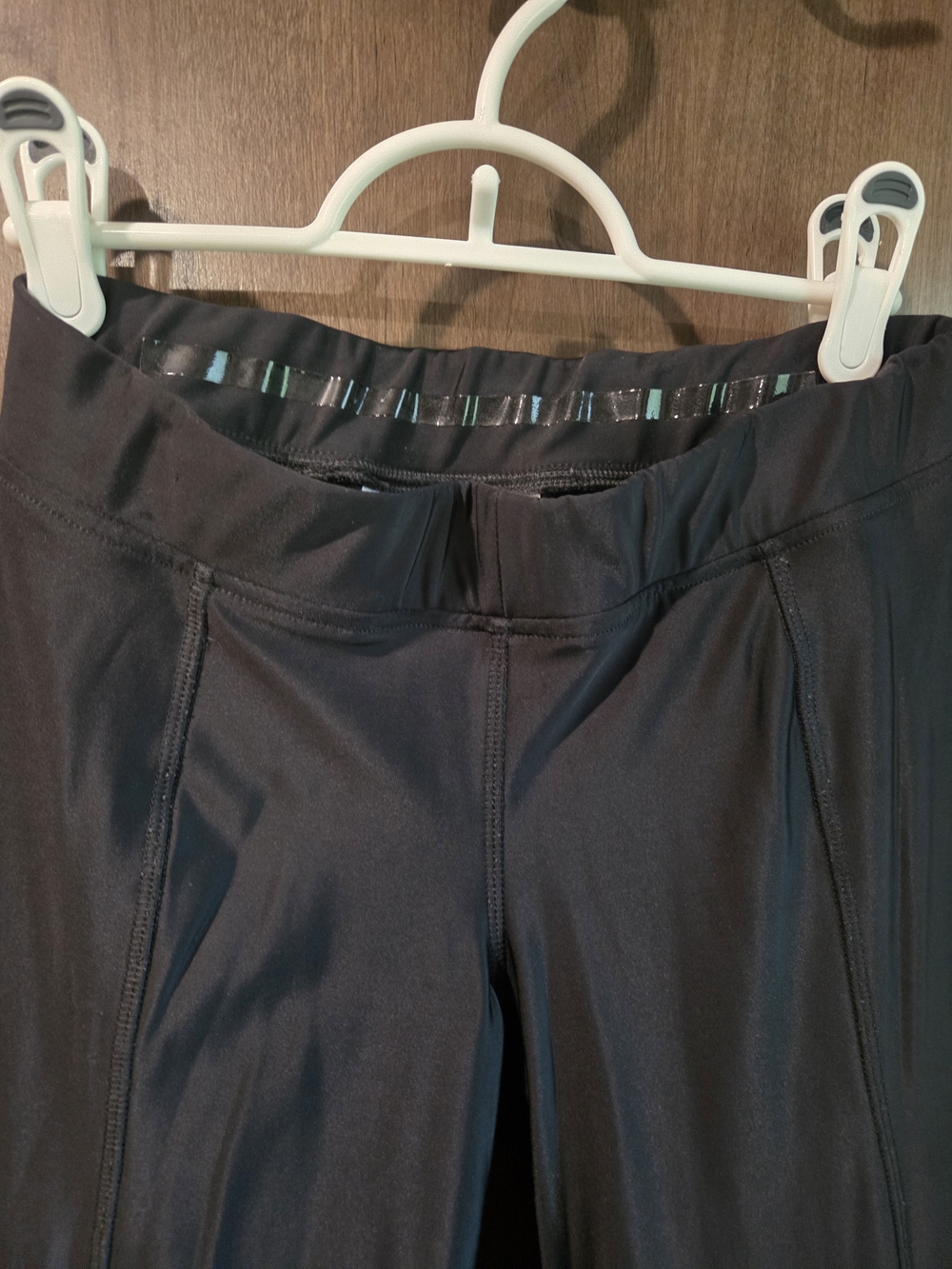 Everyday Essential: High-Waist Performance Riding Tights Equestrian Black - Picture 3 of 9